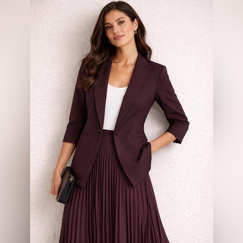 Elegant Women's Blazer and Skirt Set